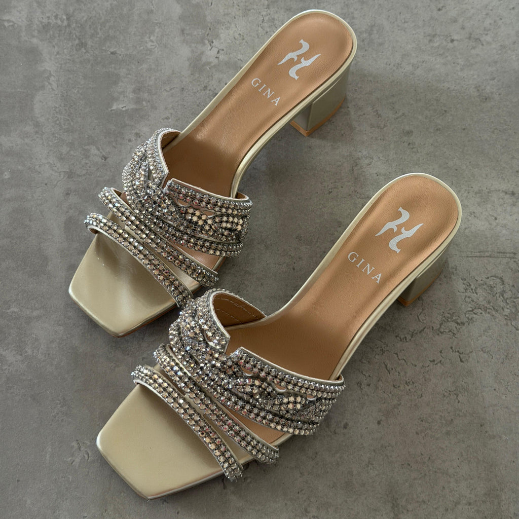 Gina Sandal