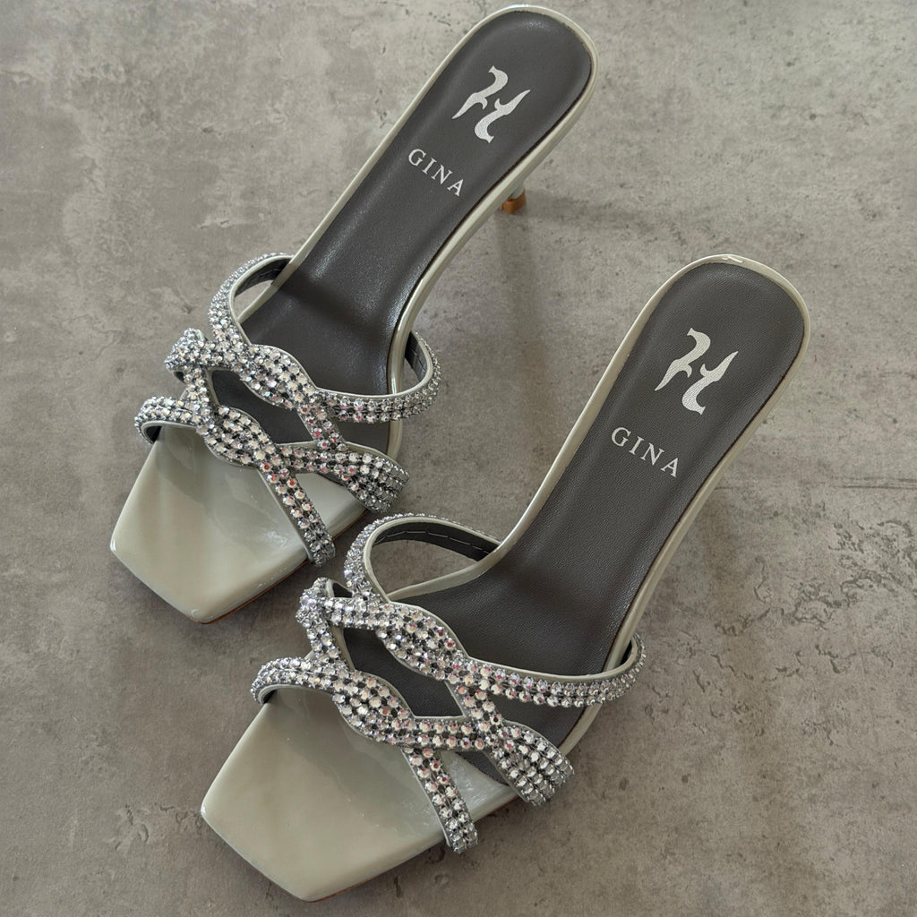 Gina Sandal