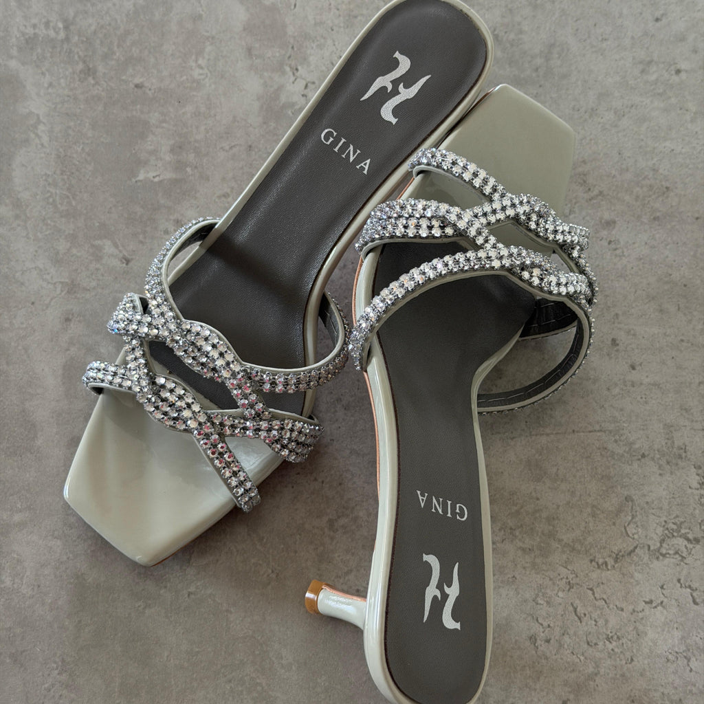Gina Sandal