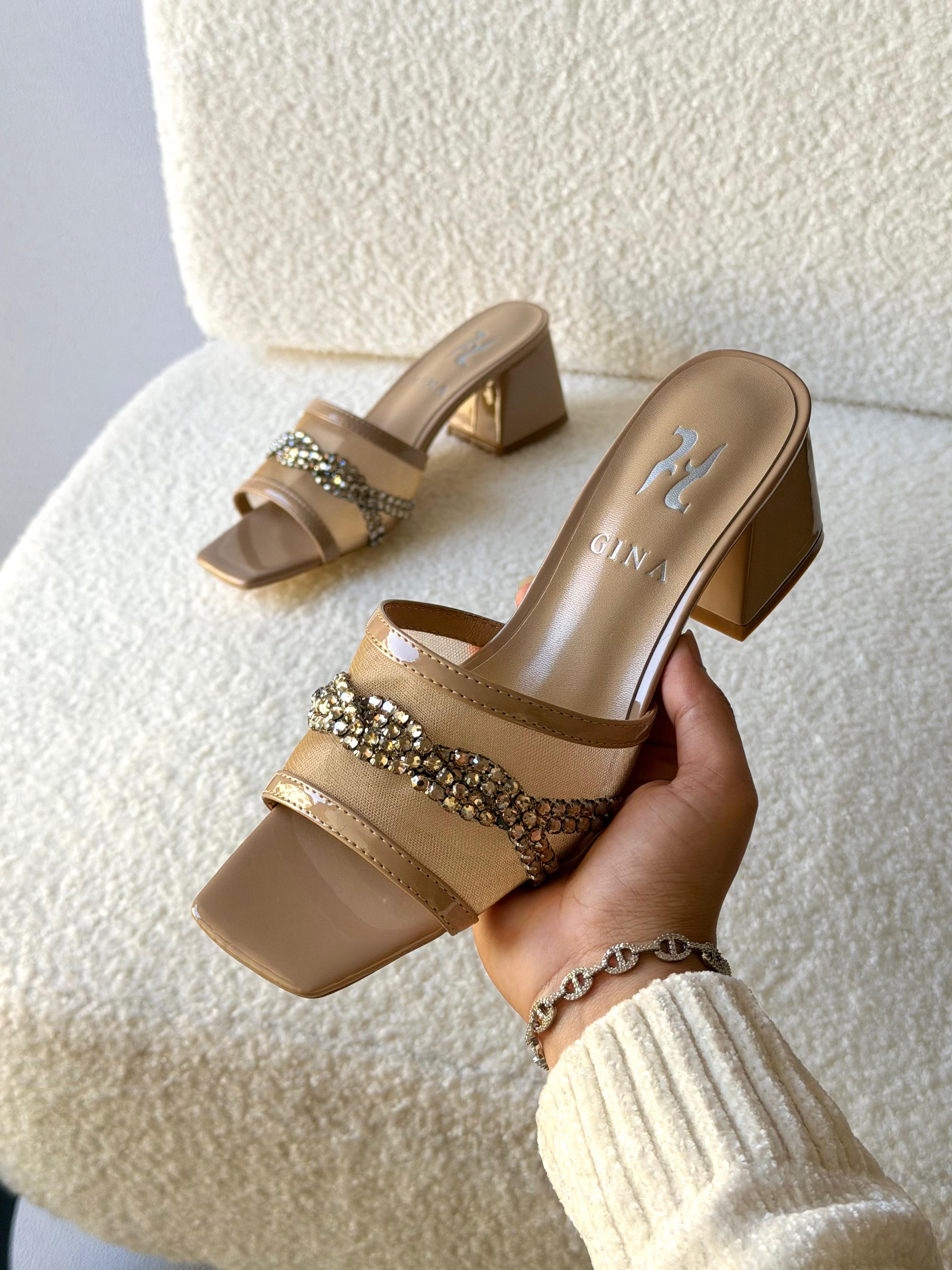 Gina Sandal