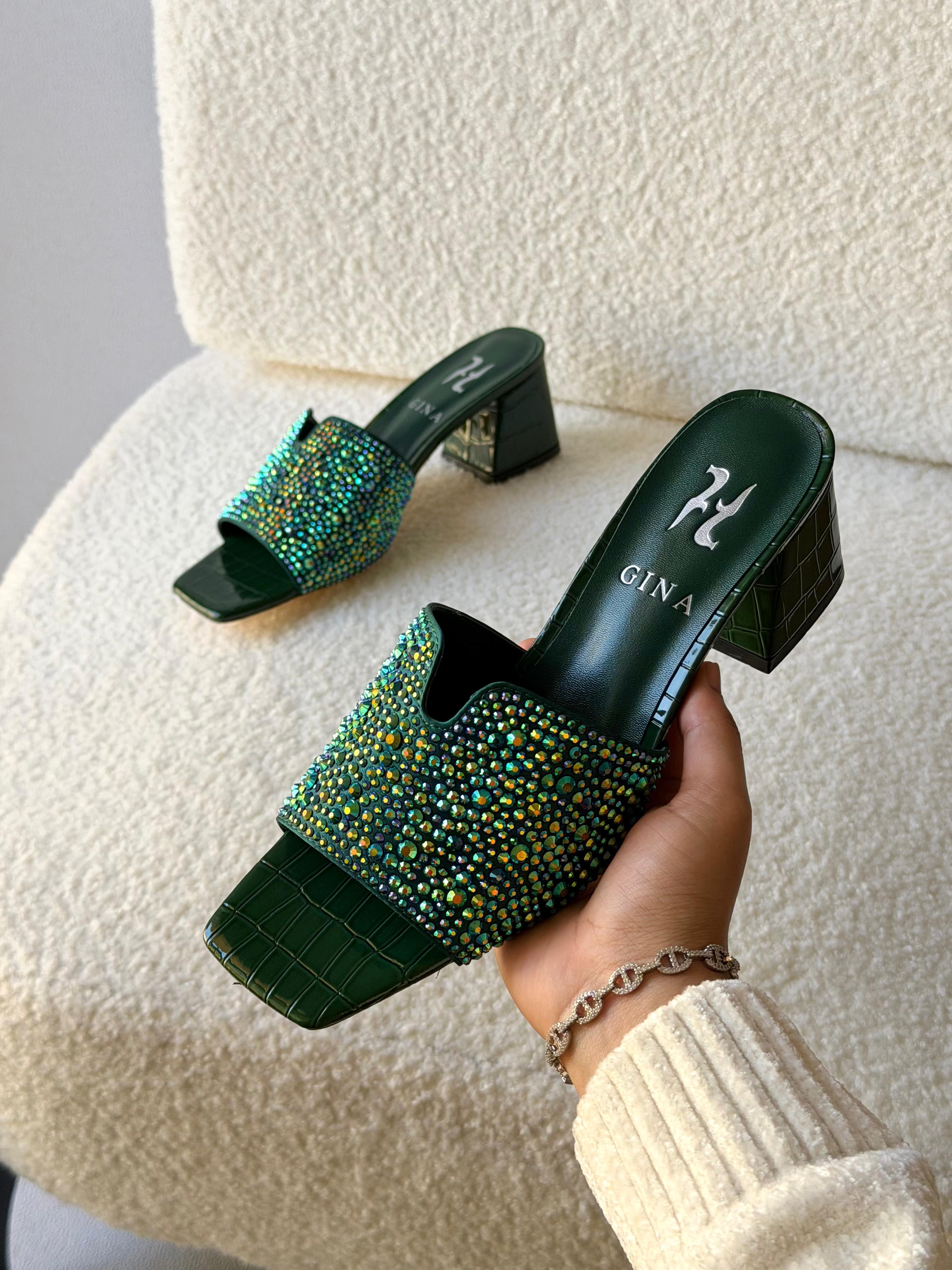 Gina Sandal