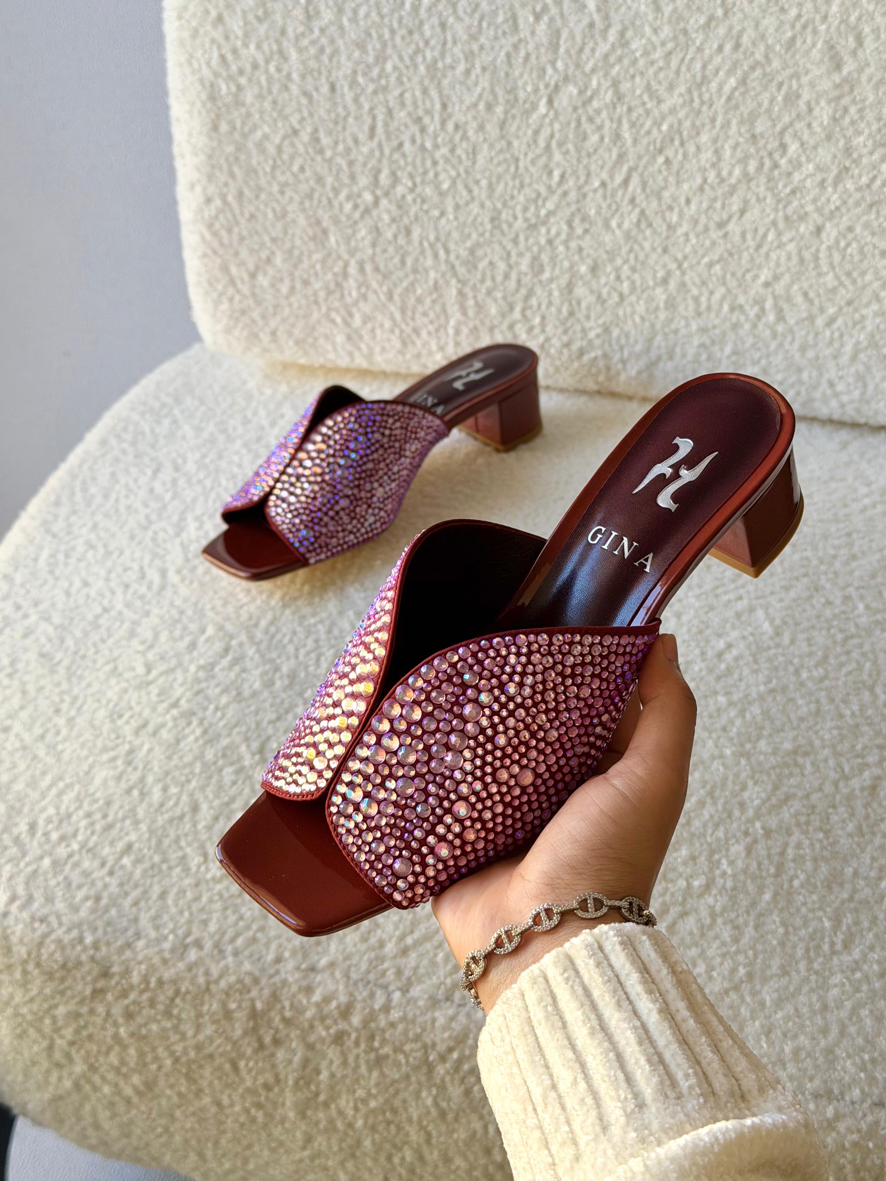 Gina Sandal