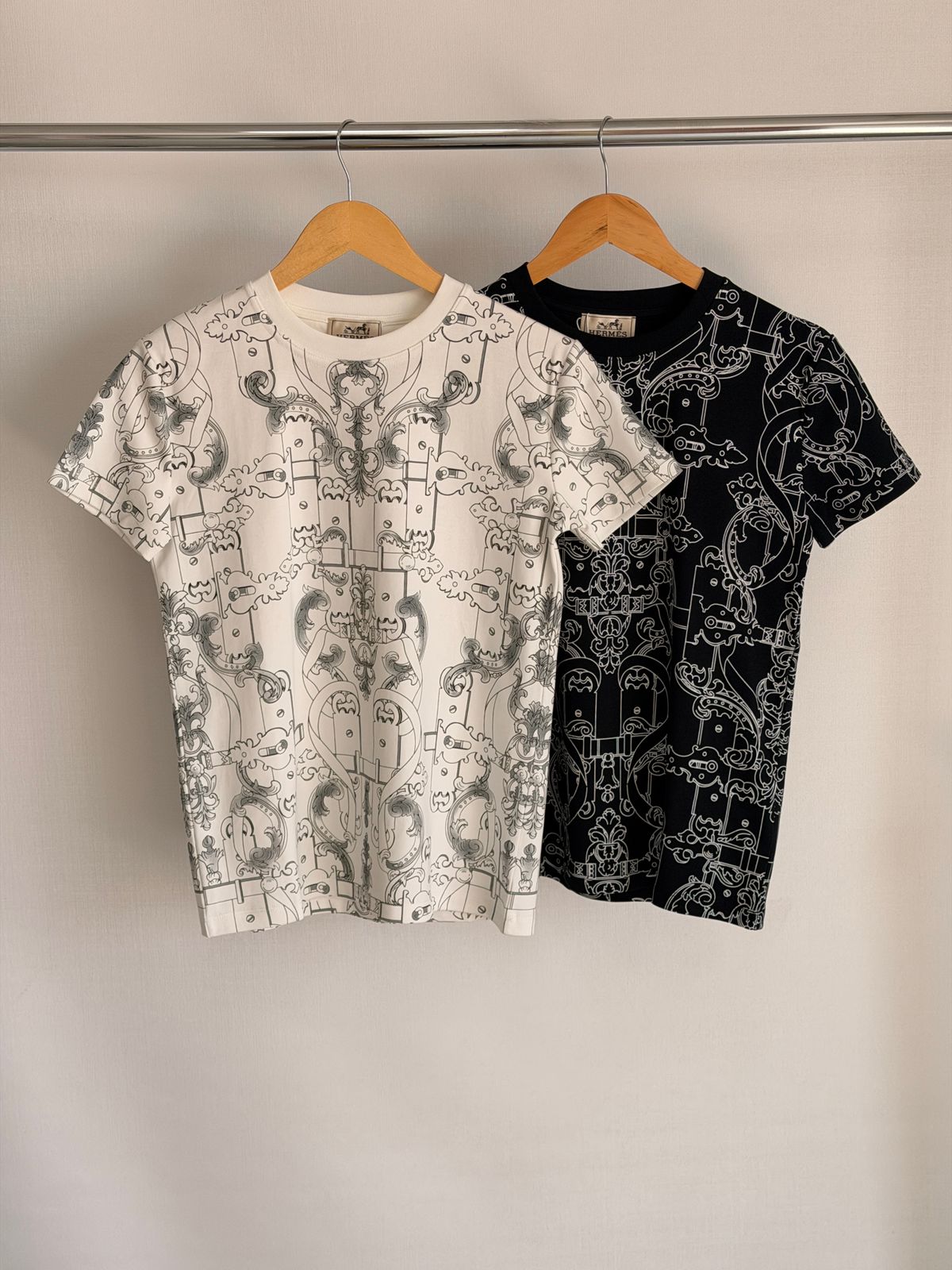 Hermes Short Sleeve T-shirt