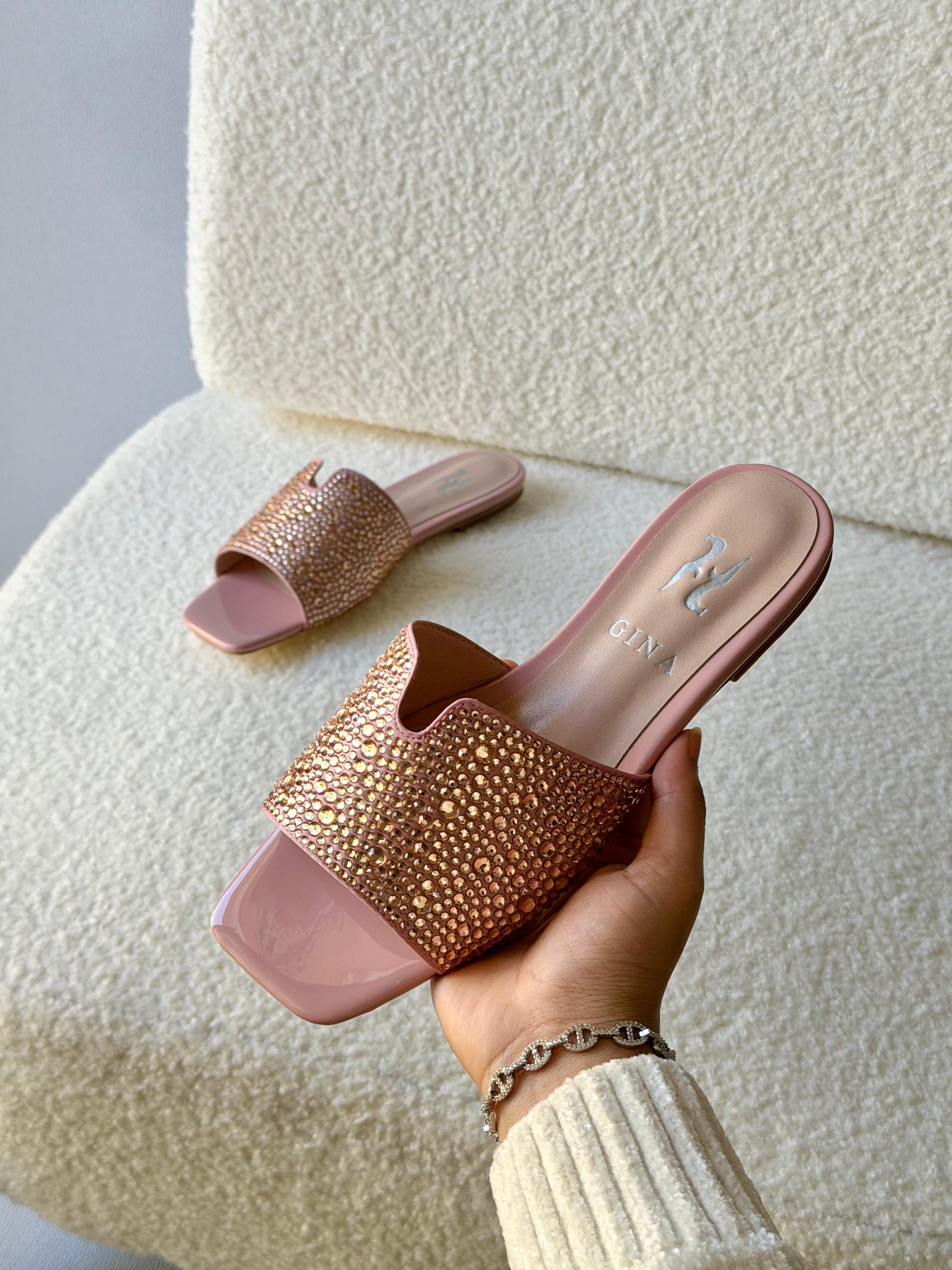 Gina Sandal