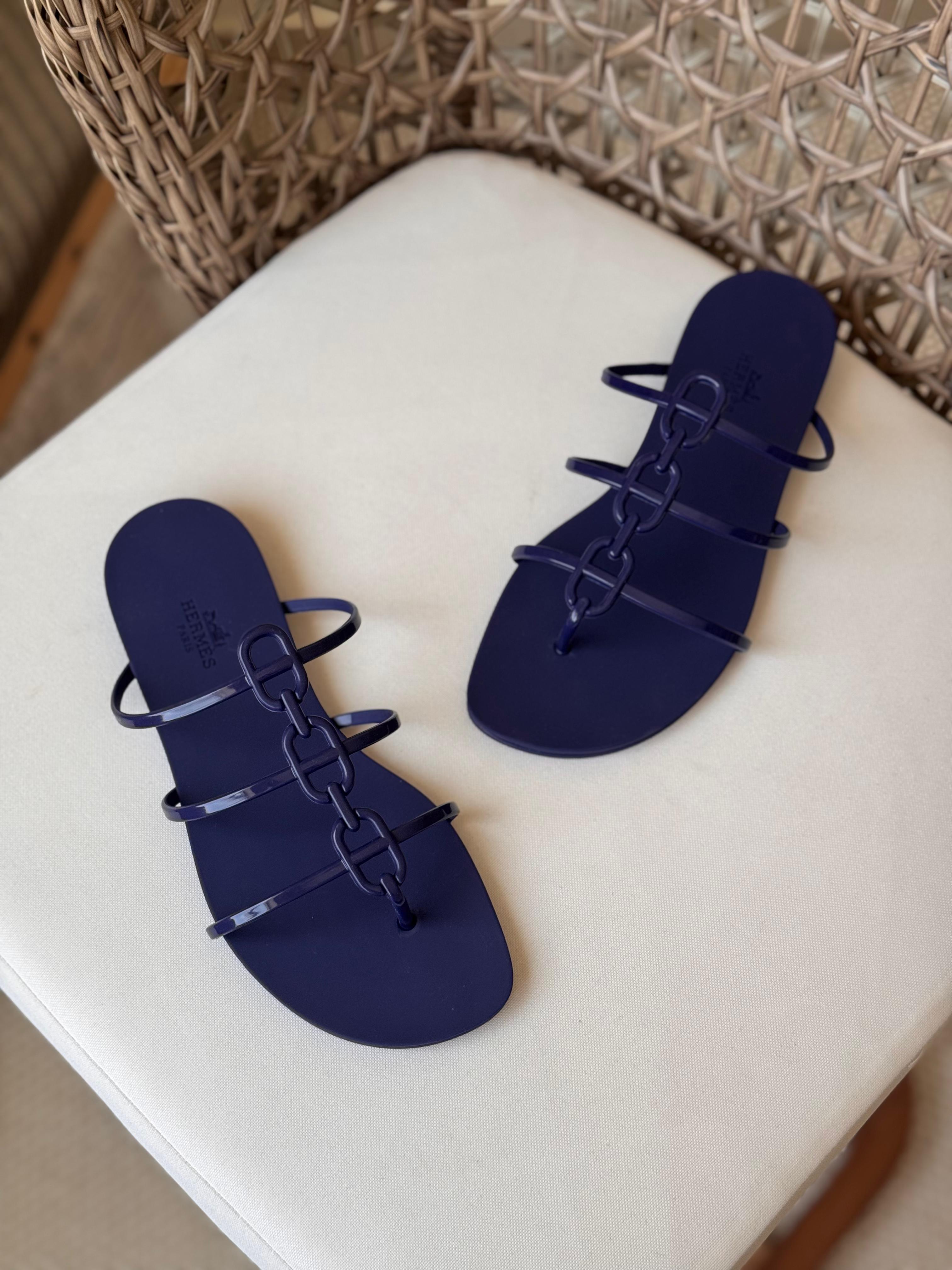 Hermes Slipper