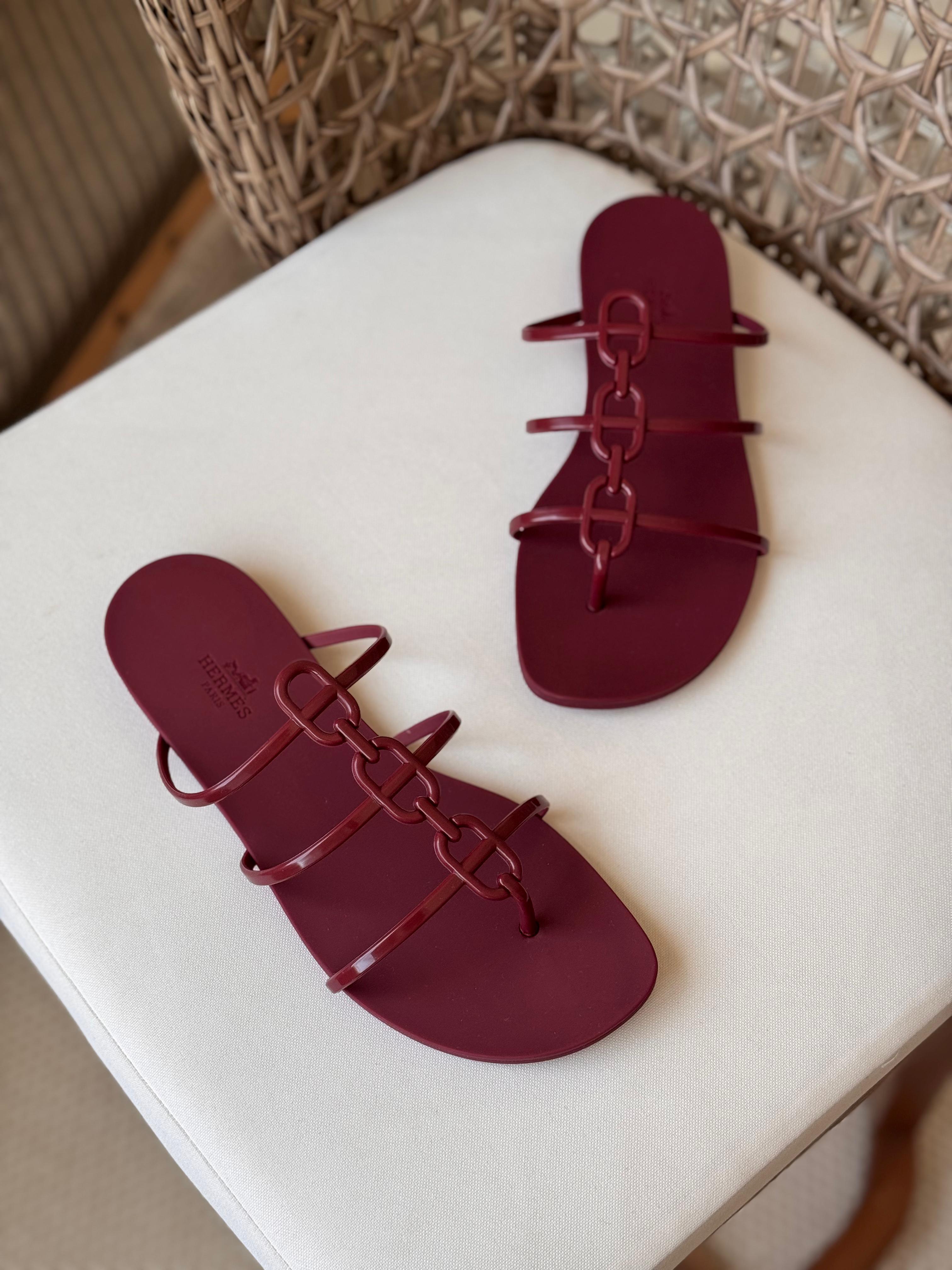 Hermes Slipper