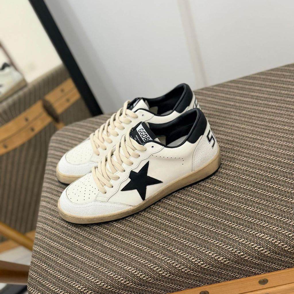 Golden Goose Sneakers