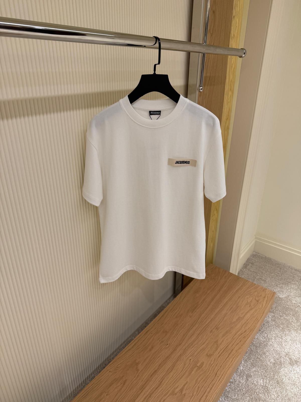 Jacquemus Short Sleeve T-shirt