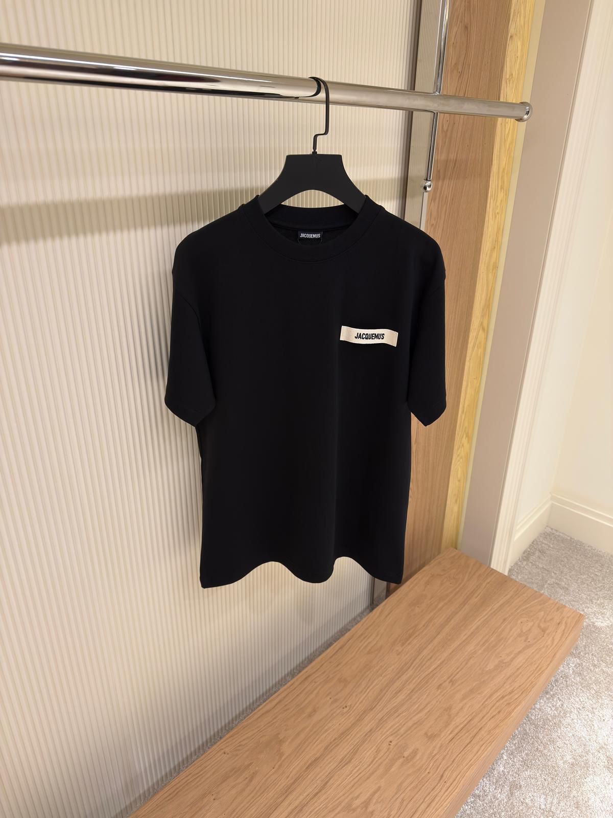 Jacquemus Short Sleeve T-shirt