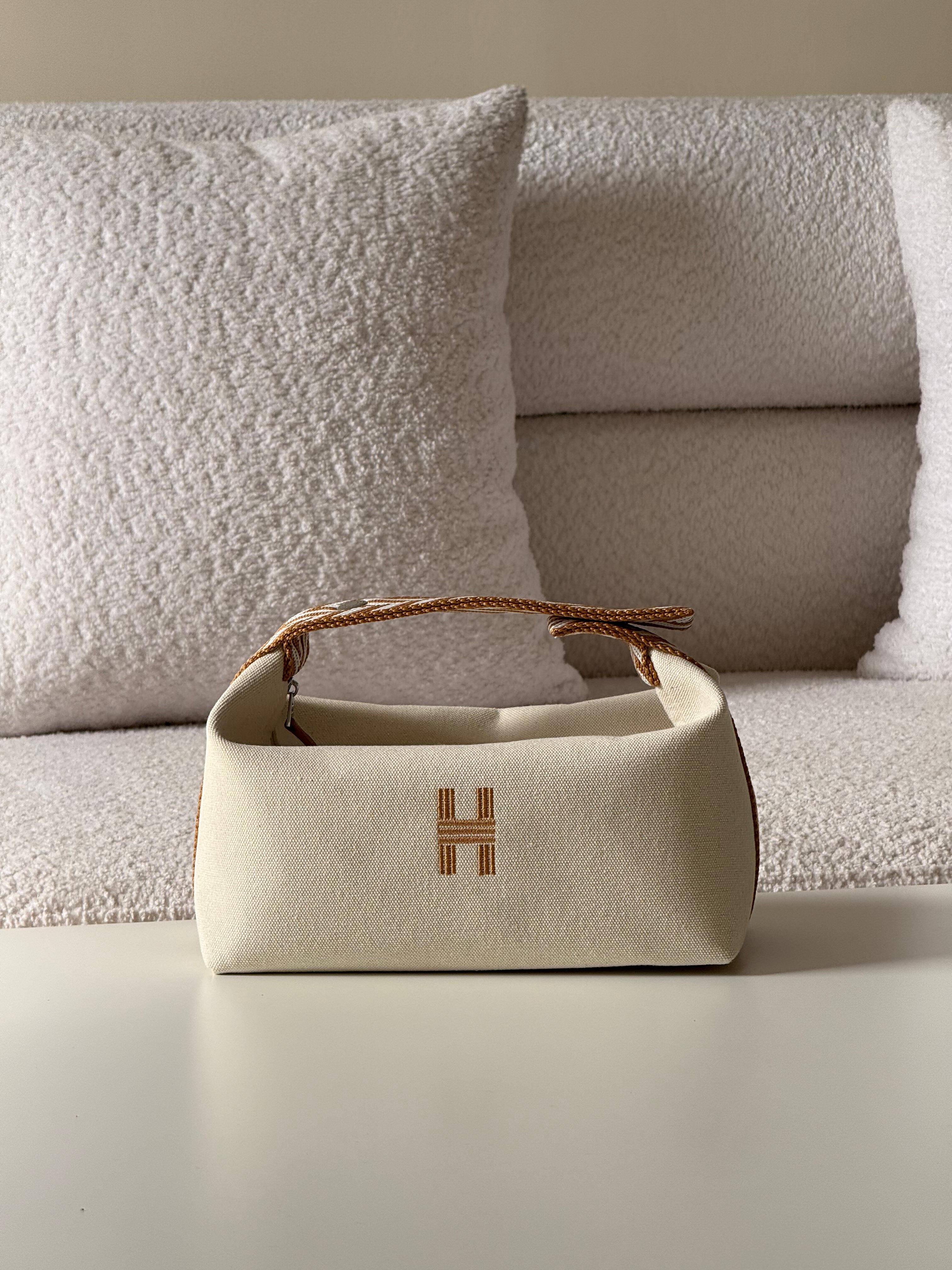 Hermes Pouch