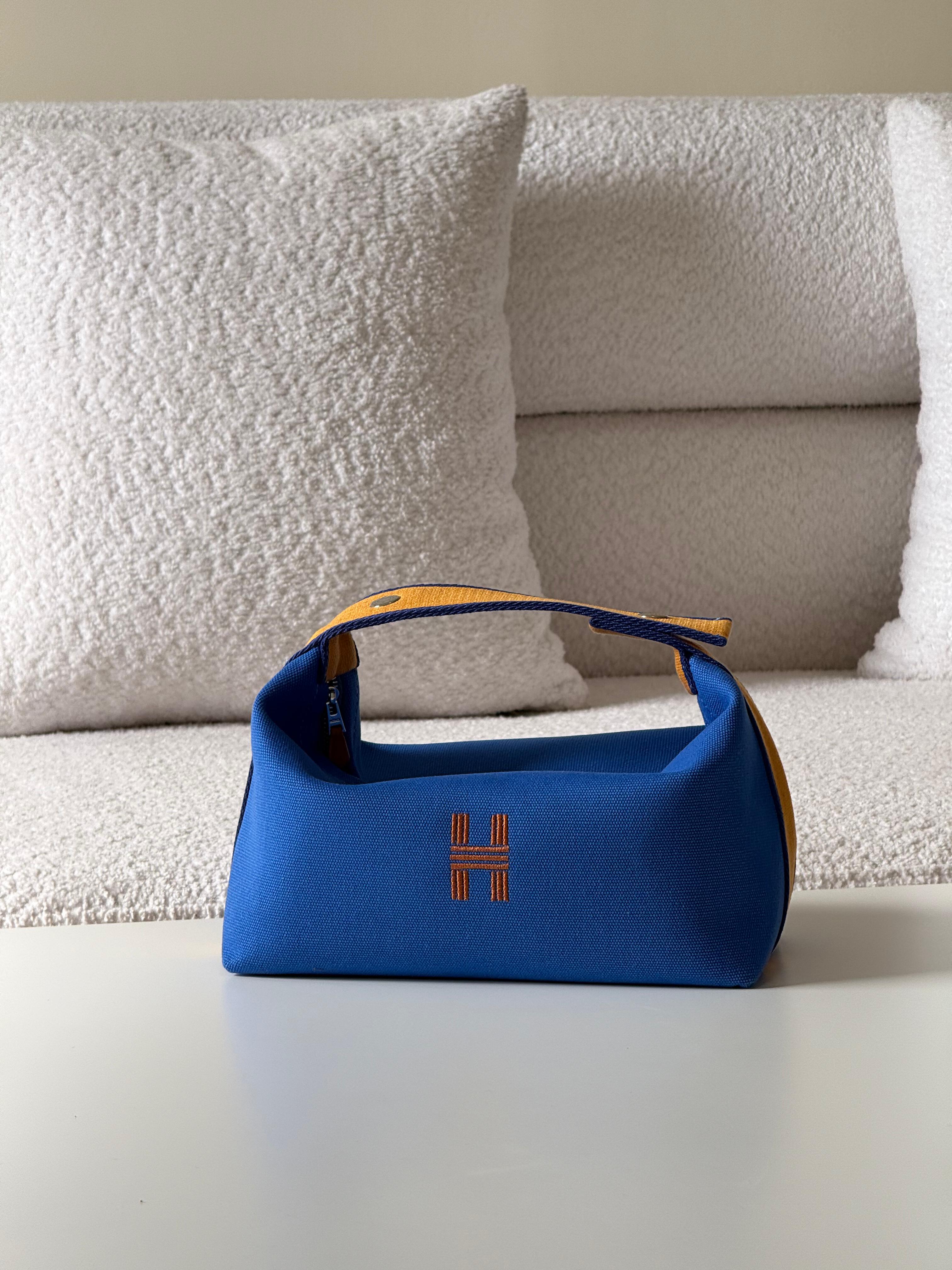 Hermes Pouch