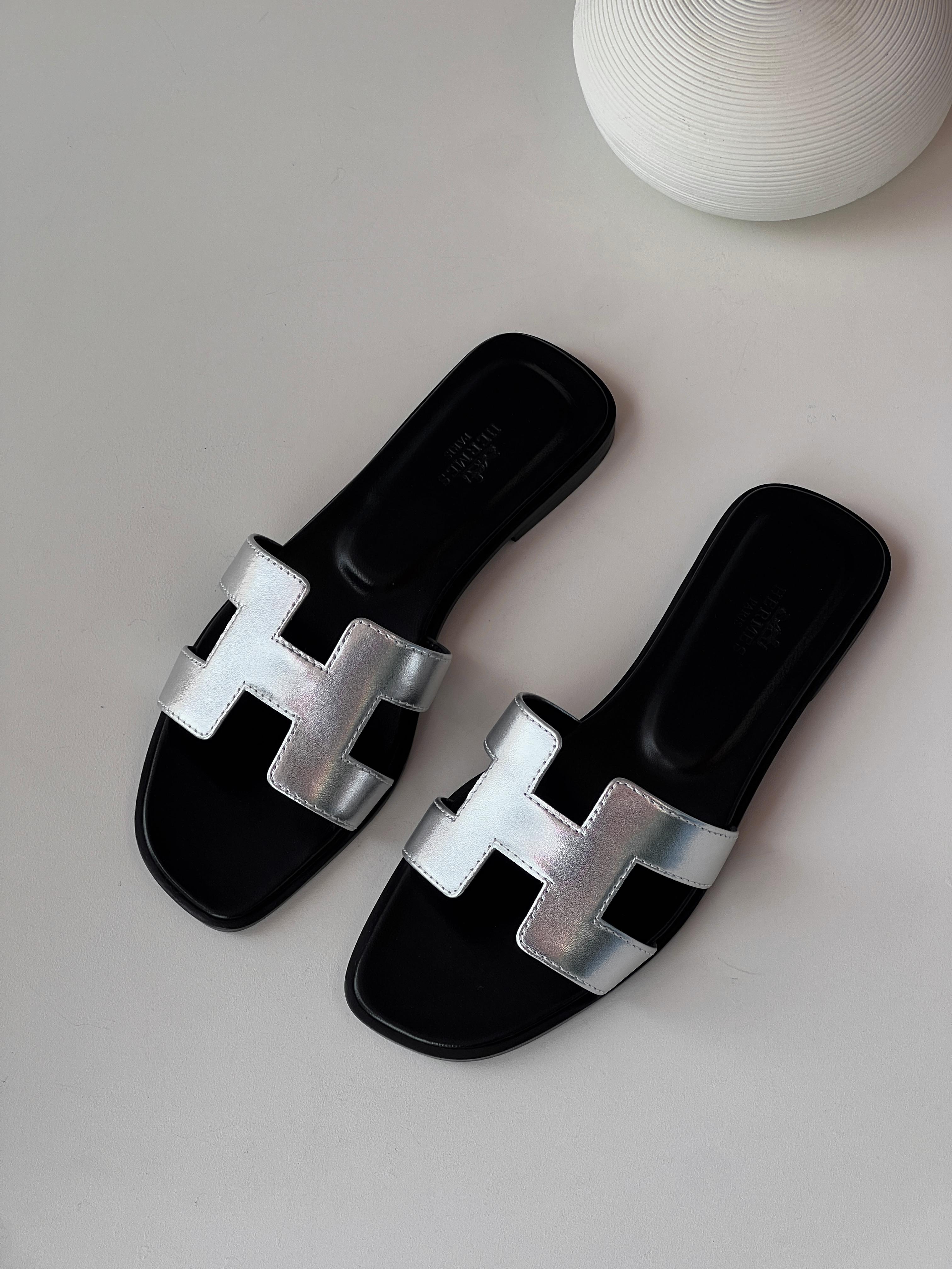 Hermes Slipper