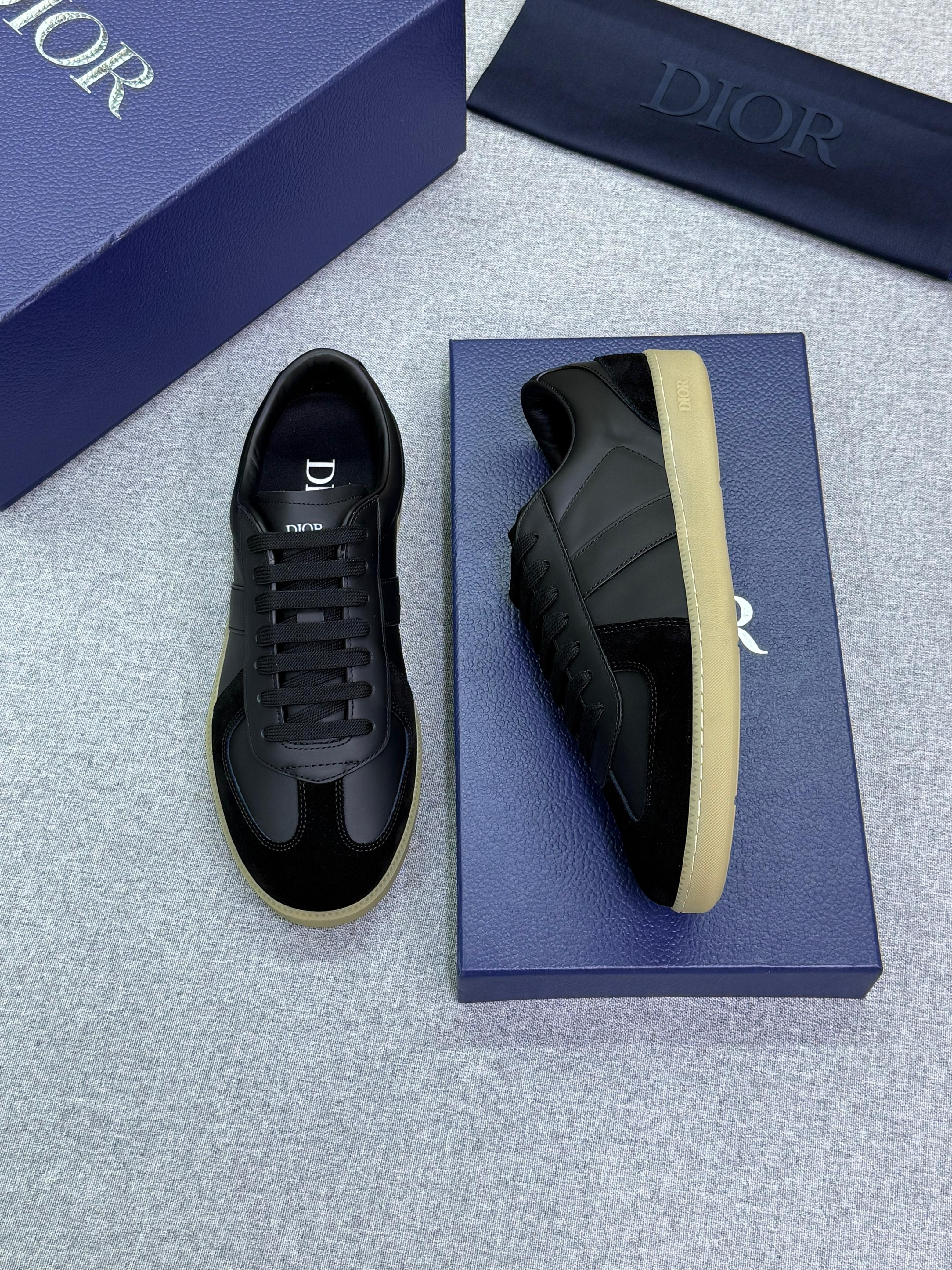 Dior Sneakers