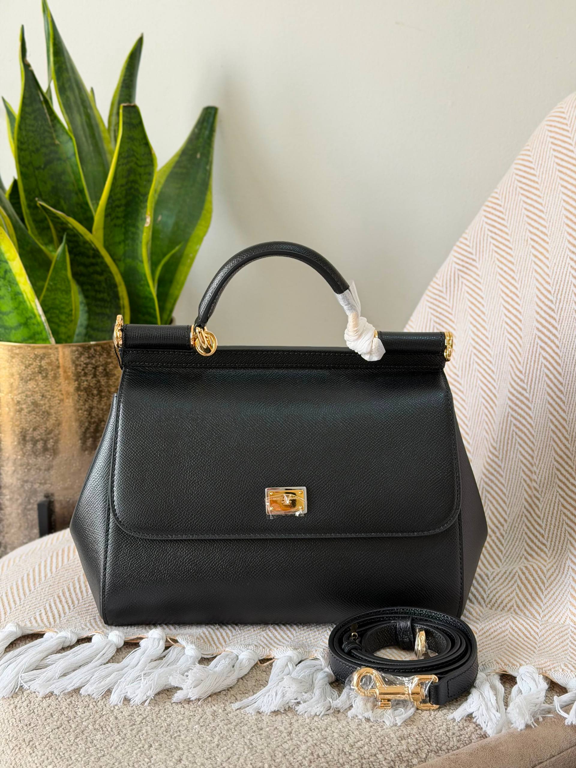 D&G Bag